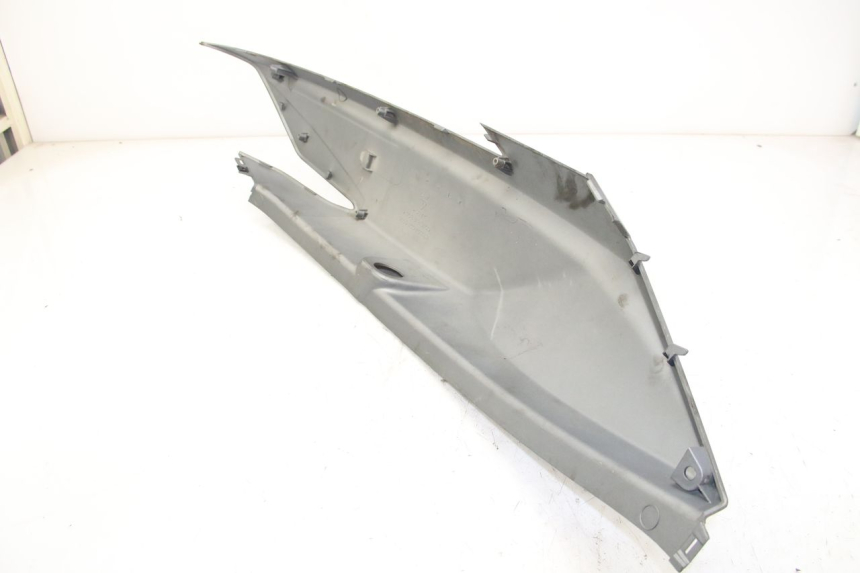 photo de FLANCO TRASERO DERECHO KYMCO DOWNTOWN ABS 125 (2015 - 2017) - Ángulo de visión alternativo