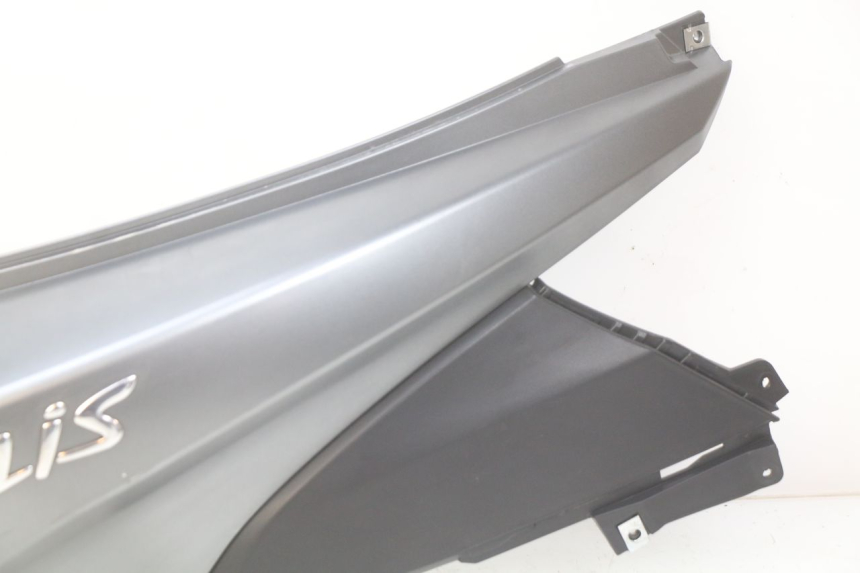 photo de FLANCO TRASERO DERECHO JM MOTORS EVOLIS 4T 50 (2018 - 2022) - Estado de la superficie y material