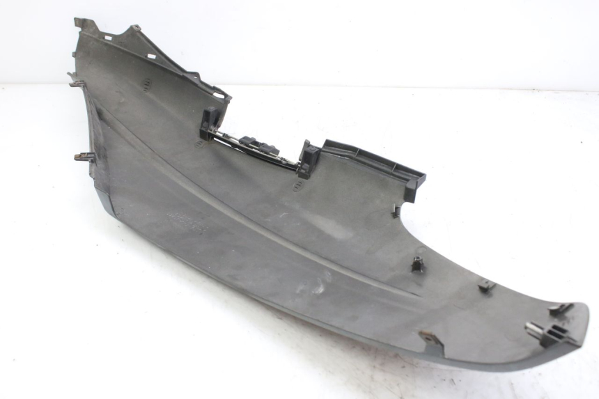 photo de FLANCO TRASERO DERECHO HONDA FES S-WING SWING ABS 125 (2007 - 2015) - Detalle de la pieza
