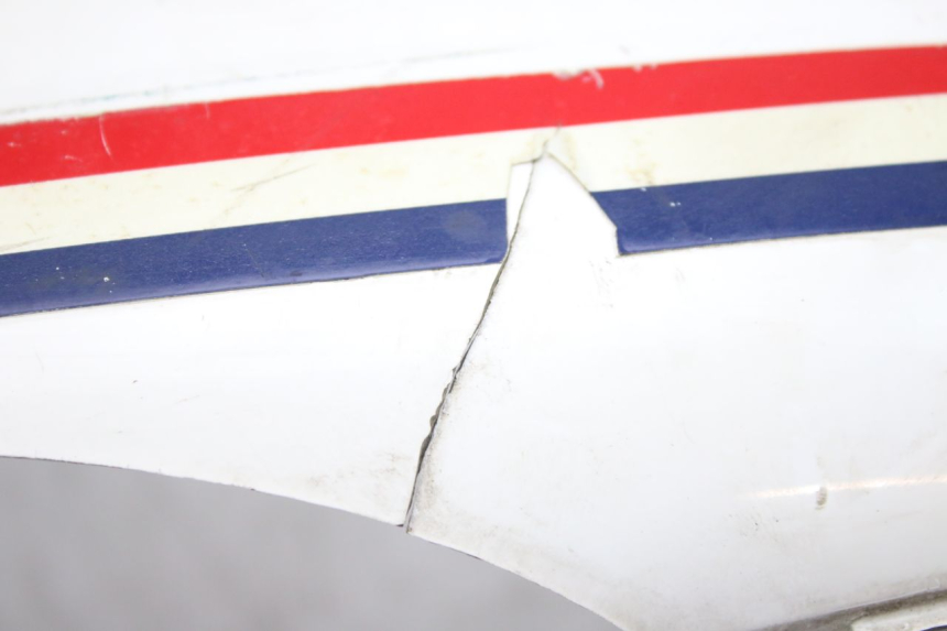 photo de FLANCO TRASERO DERECHO SYM FIDDLE 2 50 (2008 - 2013) - Detalles de los puntos de fijación