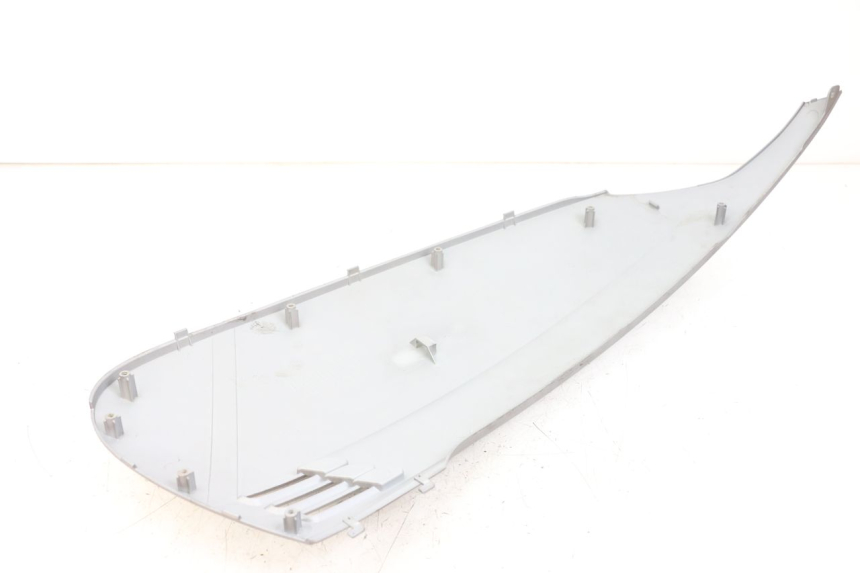 photo de FLANCO TRASERO DERECHO SYM FIDDLE 3 III 125 (2014 - 2020) - Zoom estado de uso