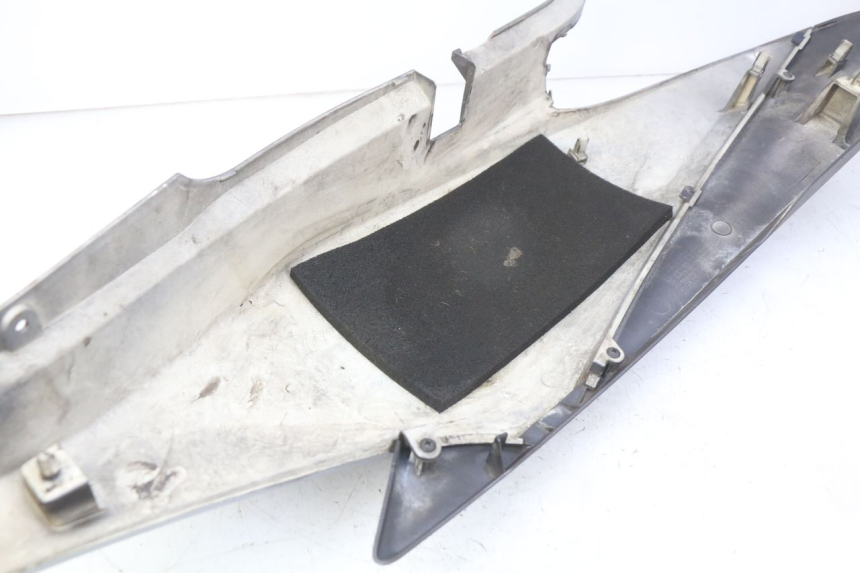 photo de FLANCO TRASERO DERECHO HONDA FJS SILVERWING SILVER WING 400 (2009 - 2016) - Vista general del producto