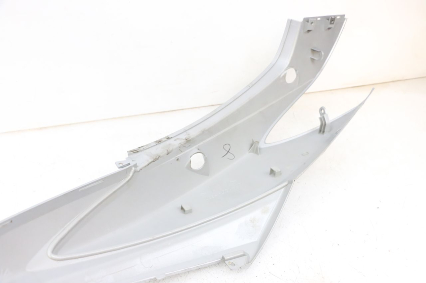 photo de CARENADO TRASERO DERECHA MBK FLAME X 125 (2007 - 2016) - Zoom estado de uso