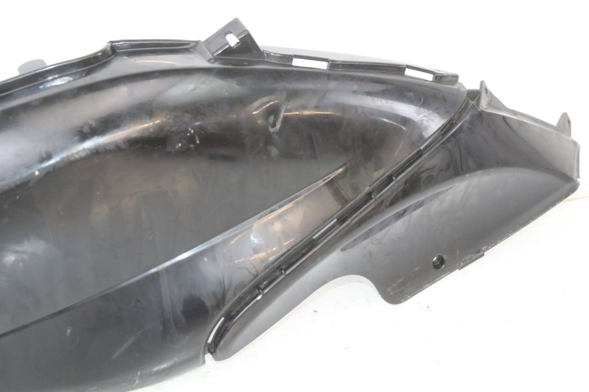 photo de CARENADO TRASERO DERECHA PIAGGIO FLY 2T 50 (2004 - 2017) - Zoom estado de uso