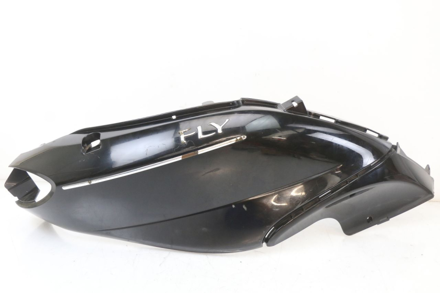 photo de CARENADO TRASERO DERECHA PIAGGIO FLY 2T 50 (2004 - 2017) - Vista principal