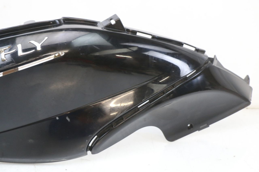 photo de CARENADO TRASERO DERECHA PIAGGIO FLY 2T 50 (2004 - 2017) - Zoom estado de uso