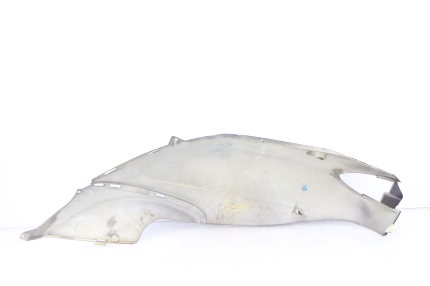 photo de CARENADO TRASERO DERECHA PIAGGIO FLY 125 (2005 - 2012) - Otra perspectiva