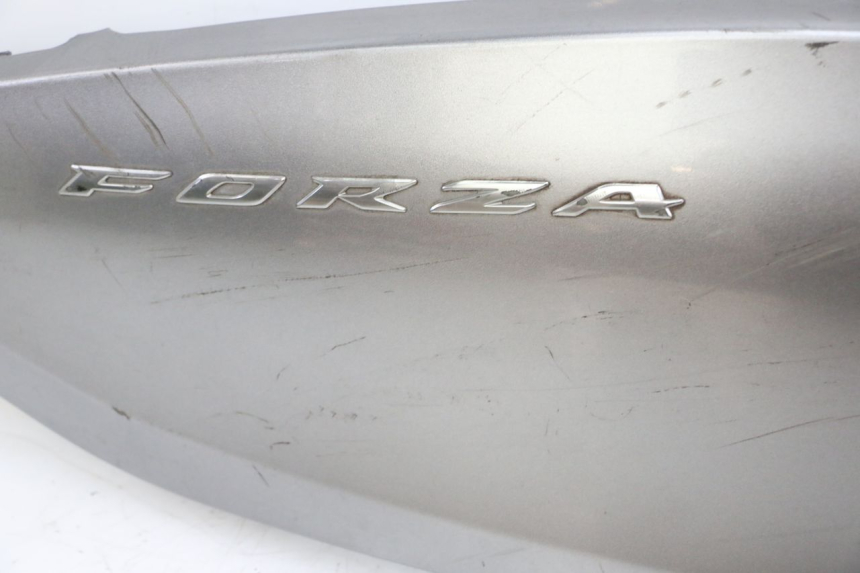 photo de CARENADO TRASERO DERECHA HONDA FORZA ABS 300 (2013 - 2017) - Foto de producto adicional