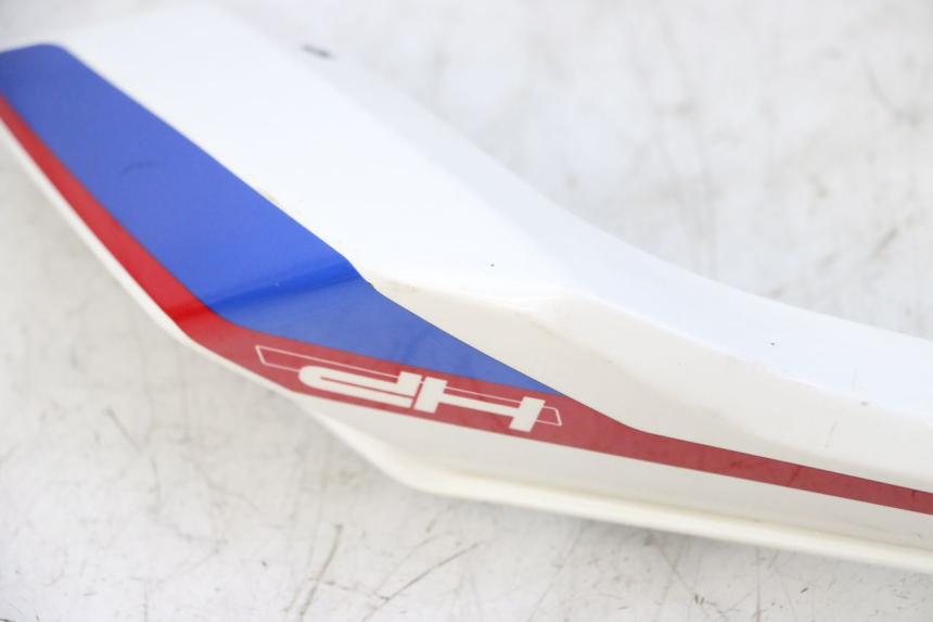 photo de CARENADO TRASERO DERECHA BMW G310 R 310 (2016 - 2020) - Detalles de los puntos de fijación