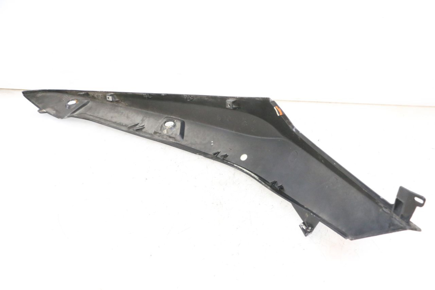 photo de CARENADO TRASERO DERECHA GILERA NEXUS 300 (2008 - 2013) - Otra perspectiva