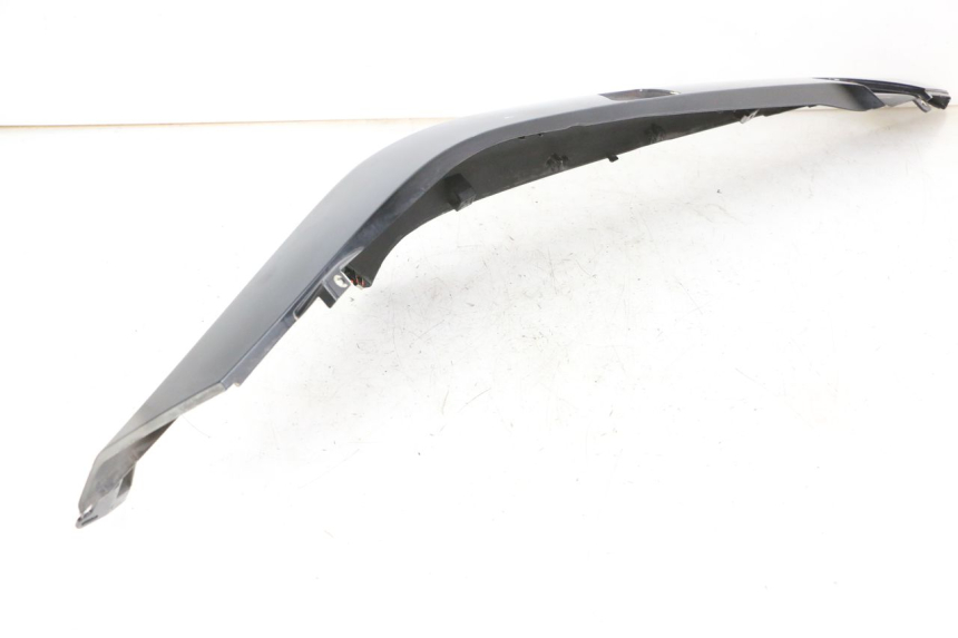 photo de CARENADO TRASERO DERECHA GILERA NEXUS 300 (2008 - 2013) - Detalles de los puntos de fijación