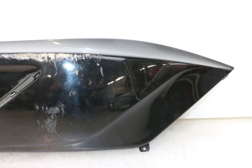 photo de CARENADO TRASERO DERECHA GILERA GP 800 (2007 - 2013) - Detalle de la pieza