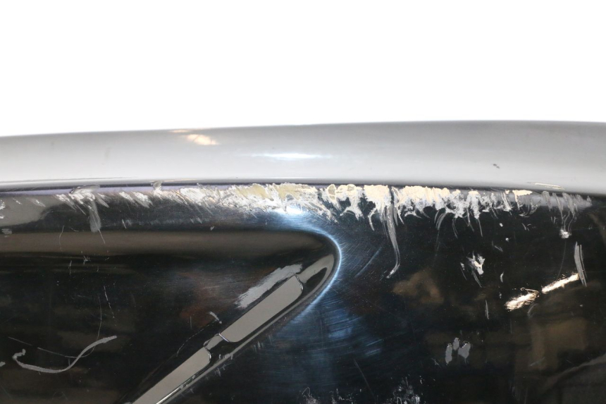 photo de CARENADO TRASERO DERECHA GILERA GP 800 (2007 - 2013) - Zoom estado de uso