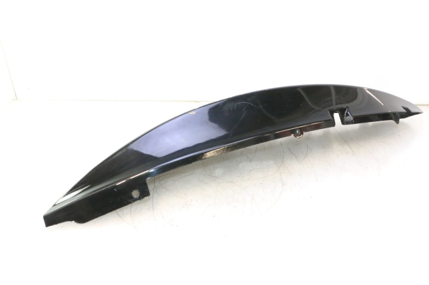 photo de CARENADO TRASERO DERECHA GILERA GP 800 (2007 - 2013) - Recambio usado revisado