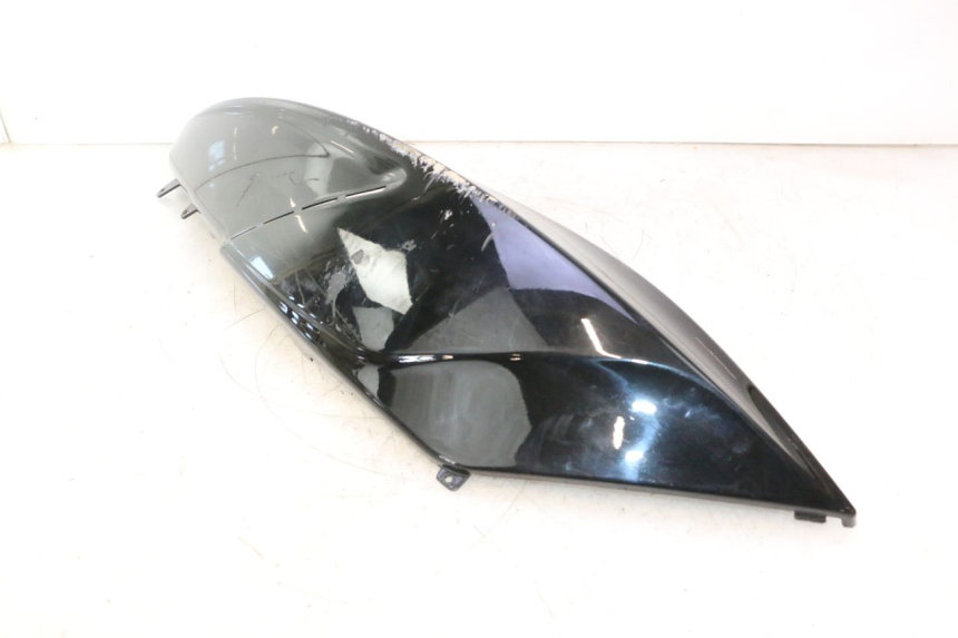 photo de CARENADO TRASERO DERECHA GILERA GP 800 (2007 - 2013) - Marcados y referencias originales
