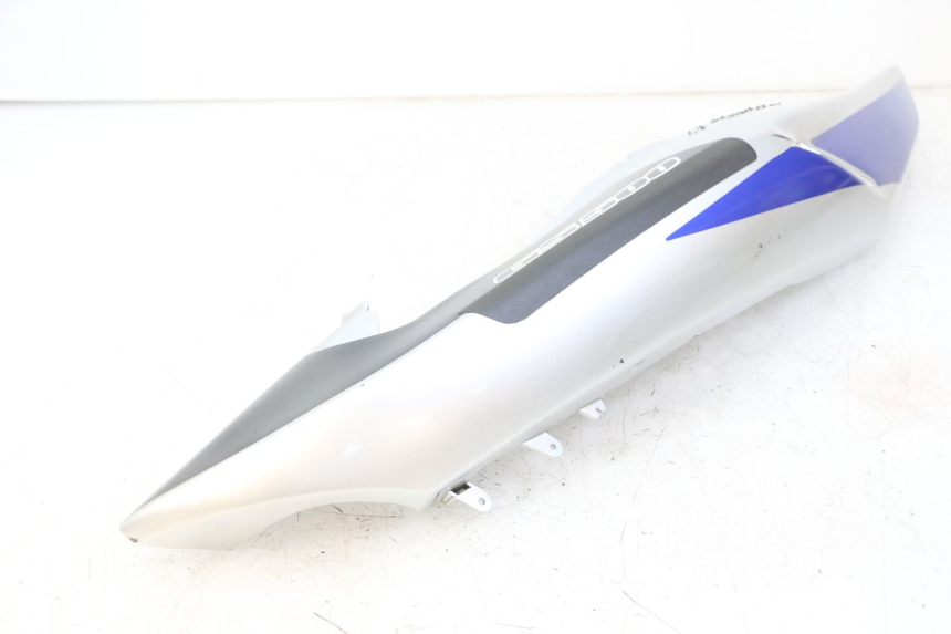 photo de CARENADO TRASERO DERECHA SUZUKI GS GSE 500 (2001 - 2003) - Recambio usado revisado