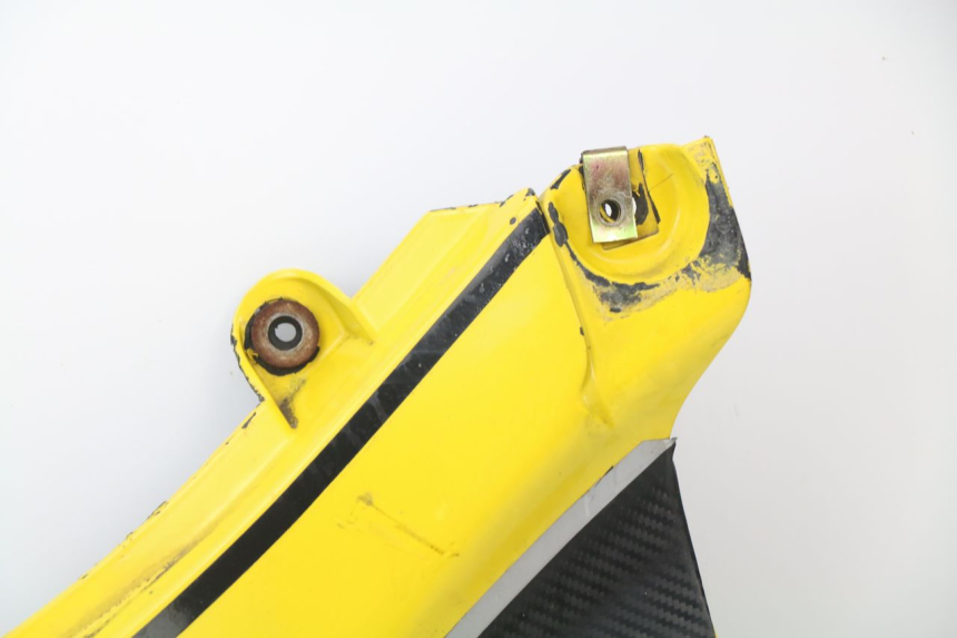 photo de CARENADO TRASERO DERECHA SUZUKI GSXF GSX F 600 (1988 - 1997) - Características distintivas
