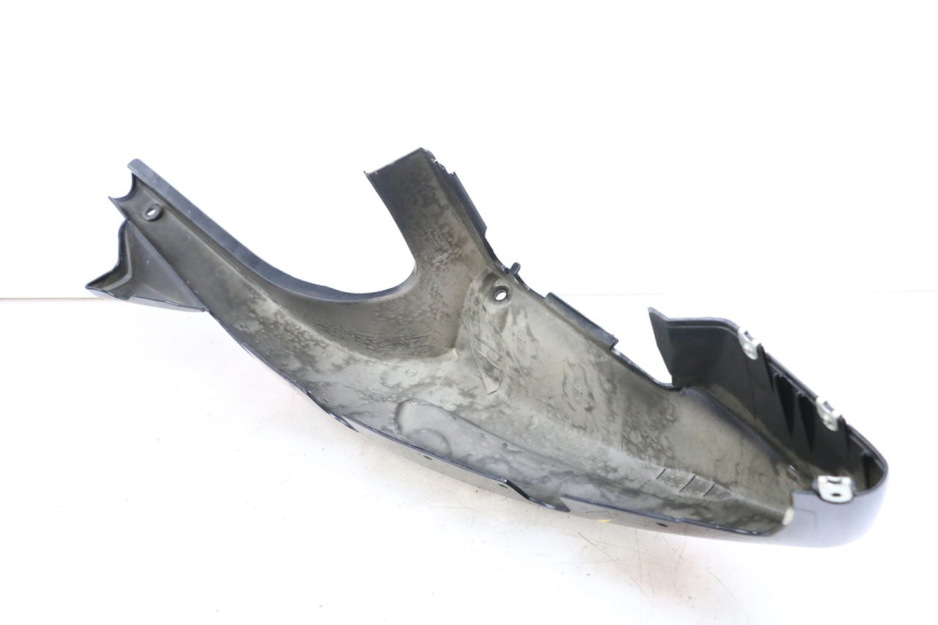 photo de CARENADO TRASERO DERECHA HYOSUNG GTR 125 (2006 - 2008) - Zoom estado de uso