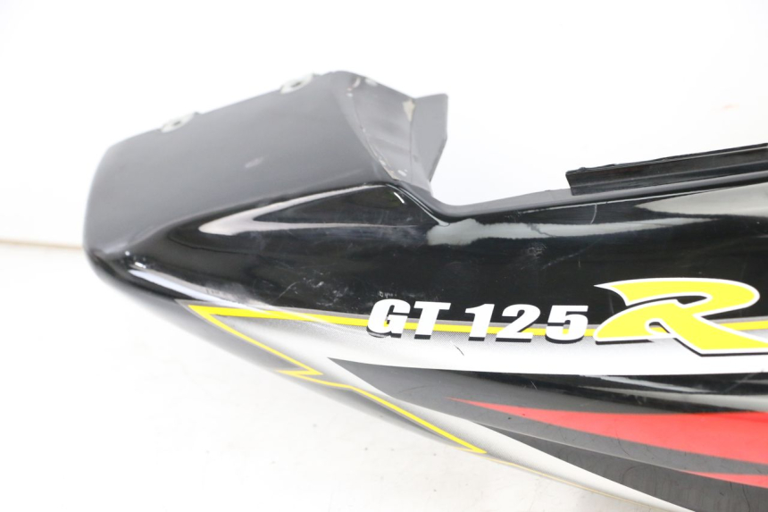 photo de CARENADO TRASERO DERECHA HYOSUNG GTR 125 (2006 - 2008) - Marcados y referencias originales