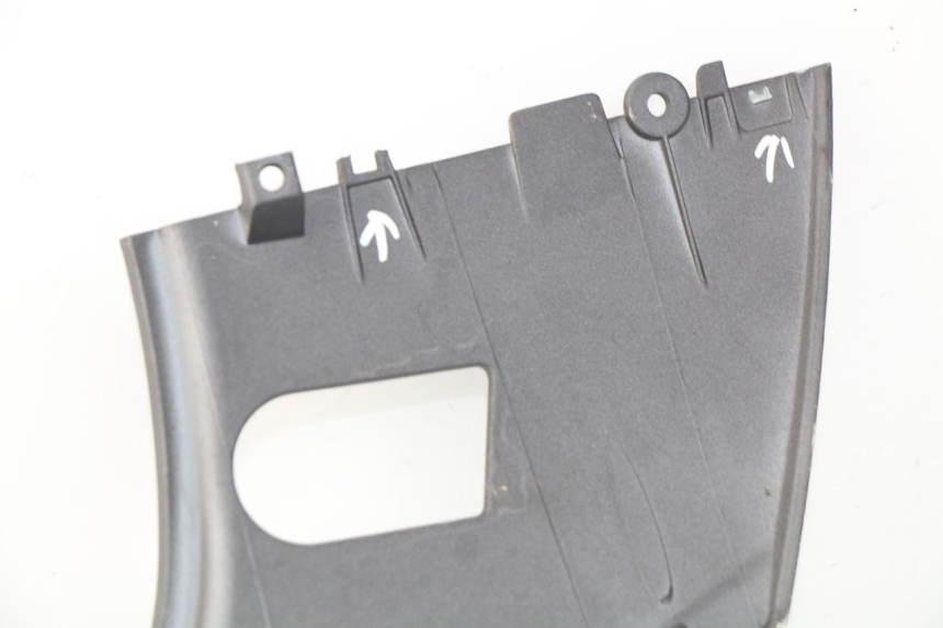 photo de CARENADO TRASERO DERECHA SYM GTS EFI ABS 125 (2012 - 2016) - Otra perspectiva