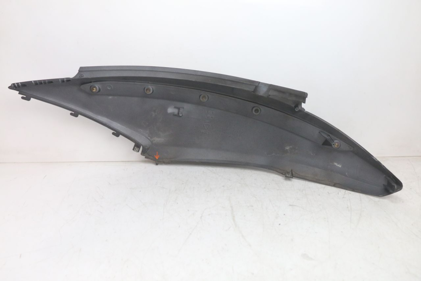 photo de CARENADO TRASERO DERECHA SYM GTS EVO 125 (2009 - 2013) - Vista general del producto