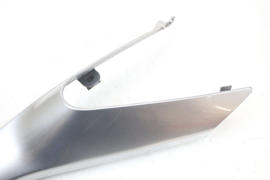 photo de CARENADO TRASERO DERECHA HUSQVARNA SVARTPILEN 401 (2018 - 2023) - Zoom estado de uso