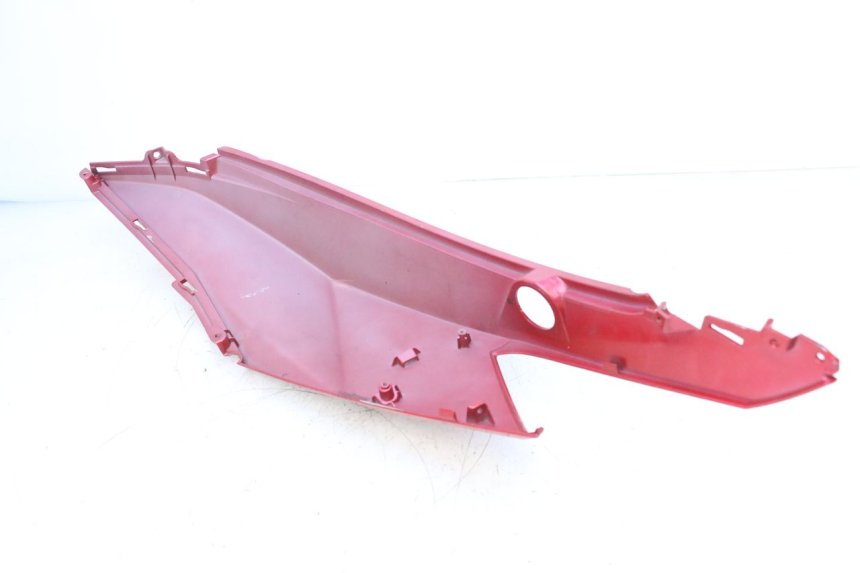 photo de FLANCO TRASERO DERECHO SYM JET 14 4T 50 (2018 - 2022) - Primer plano técnico