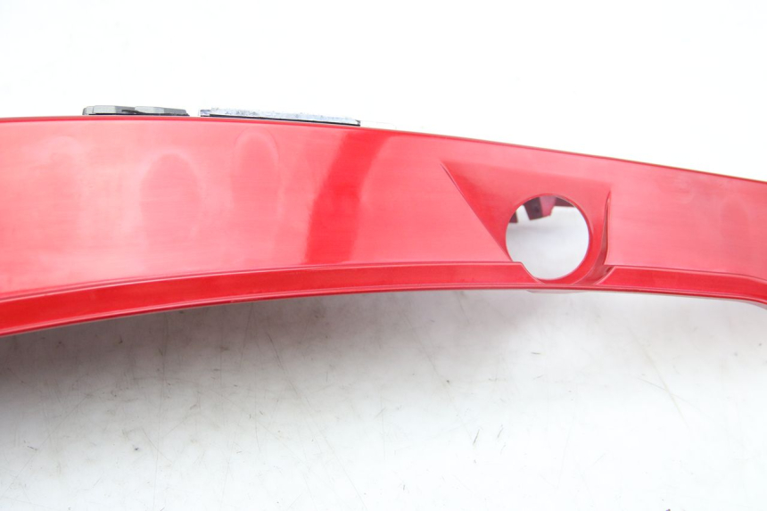 photo de FLANCO TRASERO DERECHO SYM JET 4 4T 50 (2018 - 2021) - Detalles de los puntos de fijación