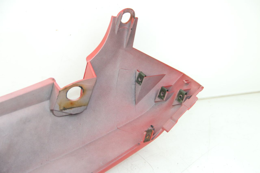 photo de CARENADO TRASERO DERECHA RIDE KALLIO 50 (2010 - 2019) - Estado de la superficie y material