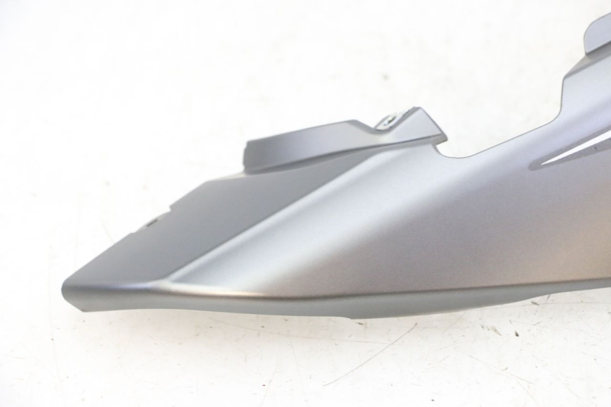 photo de CARENADO TRASERO DERECHA KIDEN KD125-G 125 (2018 - 2022) - Características distintivas