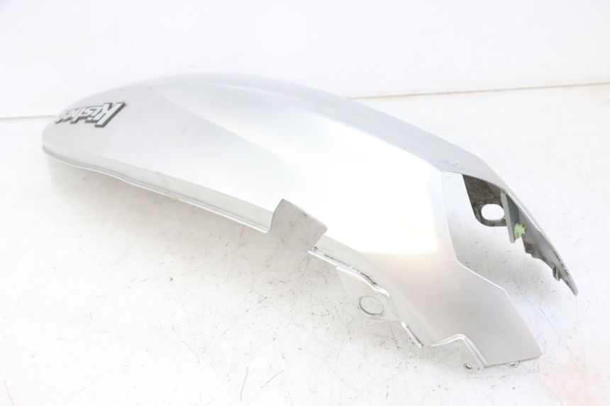 photo de CARENADO TRASERO DERECHA PEUGEOT KISBEE 2T 50 (2018 - 2022) - Estado de la superficie y material