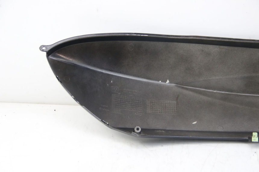 photo de FLANCO TRASERO DERECHO PEUGEOT KISBEE 4T 50 (2018 - 2022) - Zoom estado de uso