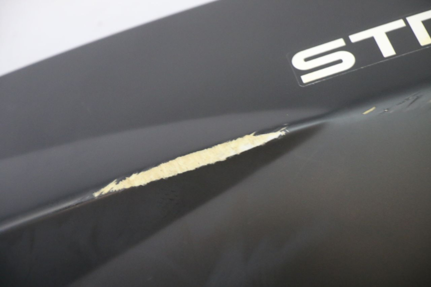 photo de FLANCO TRASERO DERECHO PEUGEOT KISBEE 4T 50 (2018 - 2022) - Otra perspectiva