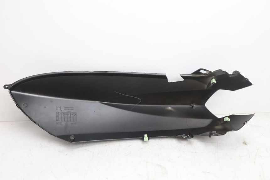 photo de FLANCO TRASERO DERECHO PEUGEOT KISBEE 4T 50 (2010 - 2017) - Estado de la superficie y material