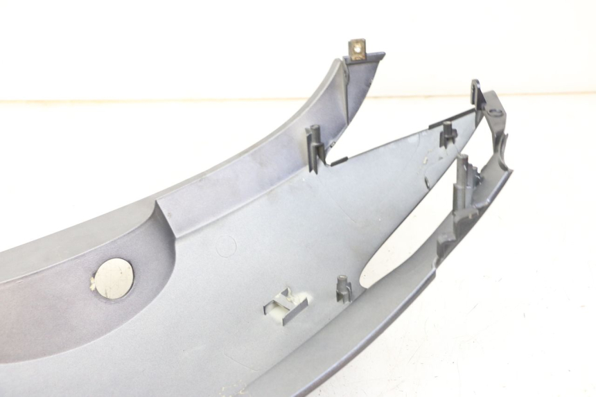 photo de CARENADO TRASERO DERECHA KYMCO GRAND DINK 125 (2008 - 2014) - Detalle de la pieza