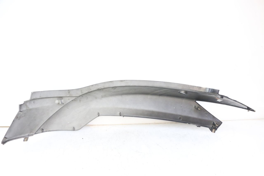 photo de CARENADO TRASERO DERECHA KYMCO PEOPLE S 125 (2000 - 2008) - Marcados y referencias originales