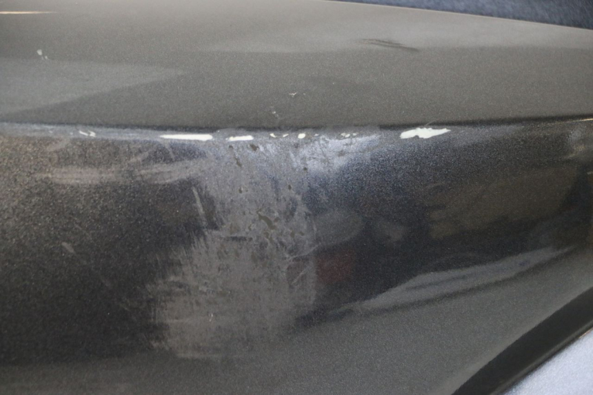 photo de CARENADO TRASERO DERECHA KYMCO XCITING 500 (2007 - 2010) - Enfoque en la estructura