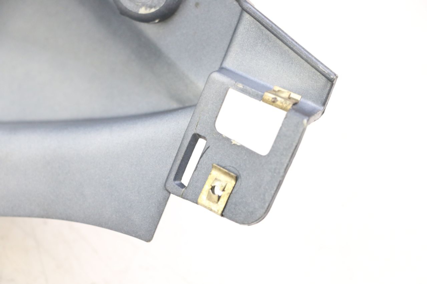 photo de CARENADO TRASERO DERECHA KYMCO XCITING 500 (2007 - 2010) - Zoom estado de uso