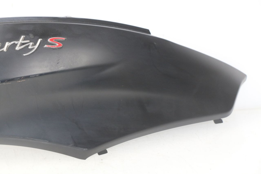 photo de FLANCO TRASERO DERECHO PIAGGIO LIBERTY IGET 4T 50 (2015 - 2020) - Detalles de los puntos de fijación