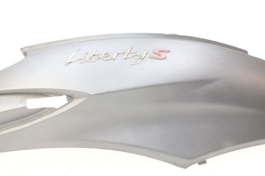 photo de FLANCO TRASERO DERECHO PIAGGIO LIBERTY IGET 4T 50 (2015 - 2020) - Estado de la superficie y material