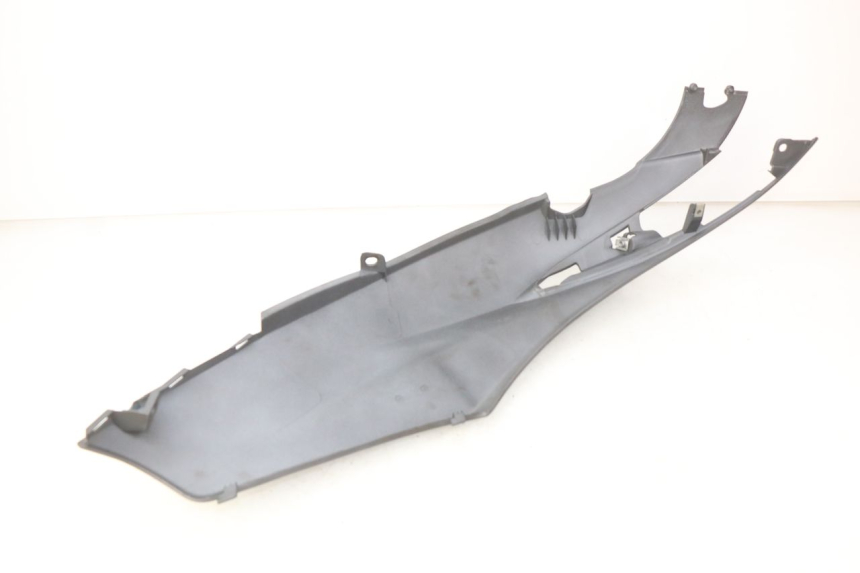 photo de FLANCO TRASERO DERECHO PIAGGIO LIBERTY IGET 4T 50 (2015 - 2020) - Otra perspectiva