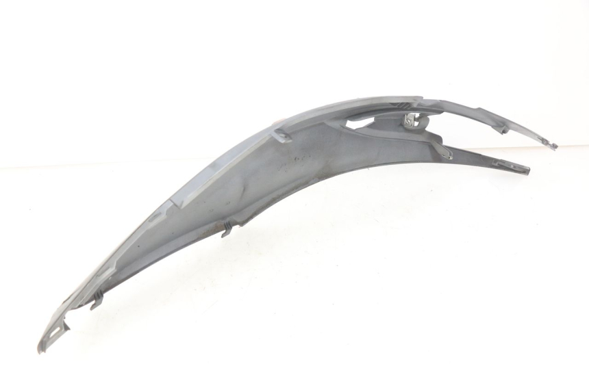 photo de FLANCO TRASERO DERECHO PIAGGIO LIBERTY IGET S 125 (2016 - 2020) - Detalles de los puntos de fijación