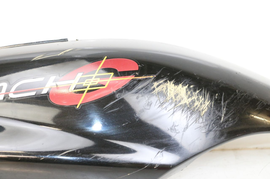 photo de CARENADO TRASERO DERECHA MBK MACH G AC 50 (2002 - 2014) - Otra vista del artículo