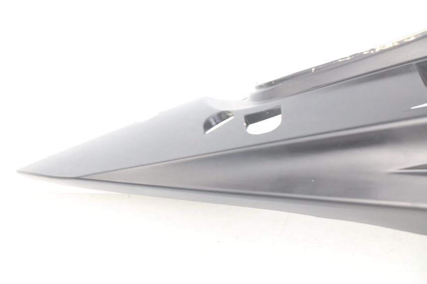 photo de CARENADO TRASERO DERECHA EUROCKA MATADOR 4T 50 (2010 - 2016) - Estado de la superficie y material