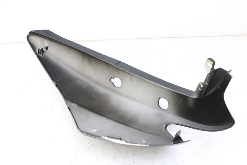 photo de CARENADO TRASERO DERECHA MBK OVETTO ONE 2T 50 (2013 - 2017) - Detalle de la pieza