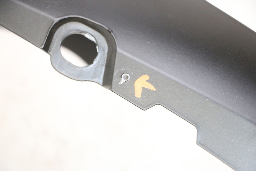 photo de CARENADO TRASERO DERECHA PIAGGIO MP3 HPE 310 (2024 - 2025) - Recambio usado revisado