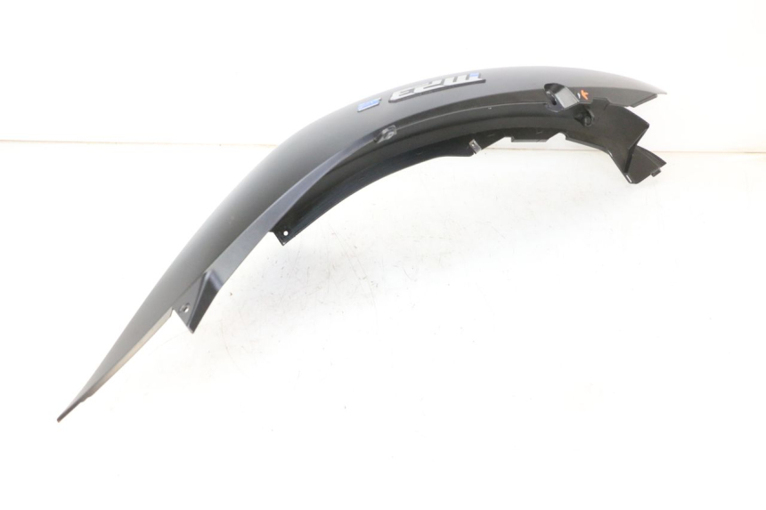photo de CARENADO TRASERO DERECHA PIAGGIO MP3 HPE 310 (2024 - 2025) - Marcados y referencias originales