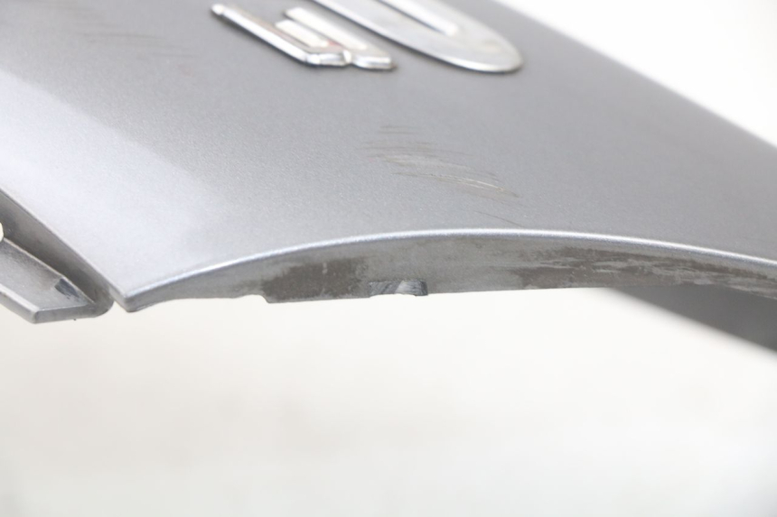 photo de CARENADO TRASERO DERECHA PIAGGIO MP3 LT 400 (2007 - 2012) - Detalle de la pieza