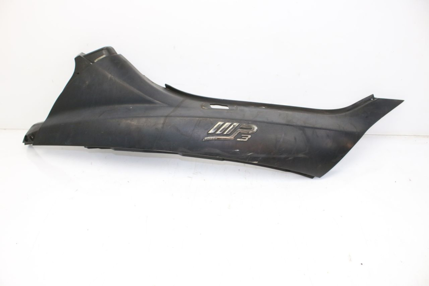 photo de FLANCO TRASERO DERECHO PIAGGIO MP3 LT 300 (2010 - 2016) - Detalles de los puntos de fijación