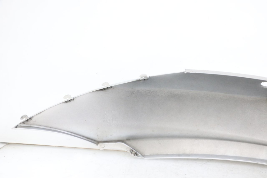 photo de FLANCO TRASERO DERECHO PIAGGIO MP3 500 (2014 - 2017) - Detalle de la pieza